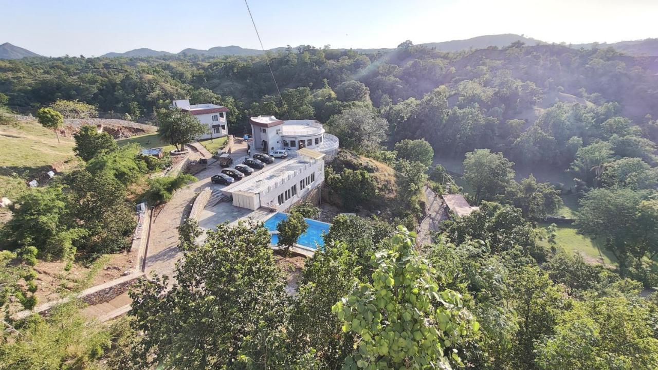 The Sky Imperial Pavoreal Jungle Resort Kumbhalgarh Esterno foto