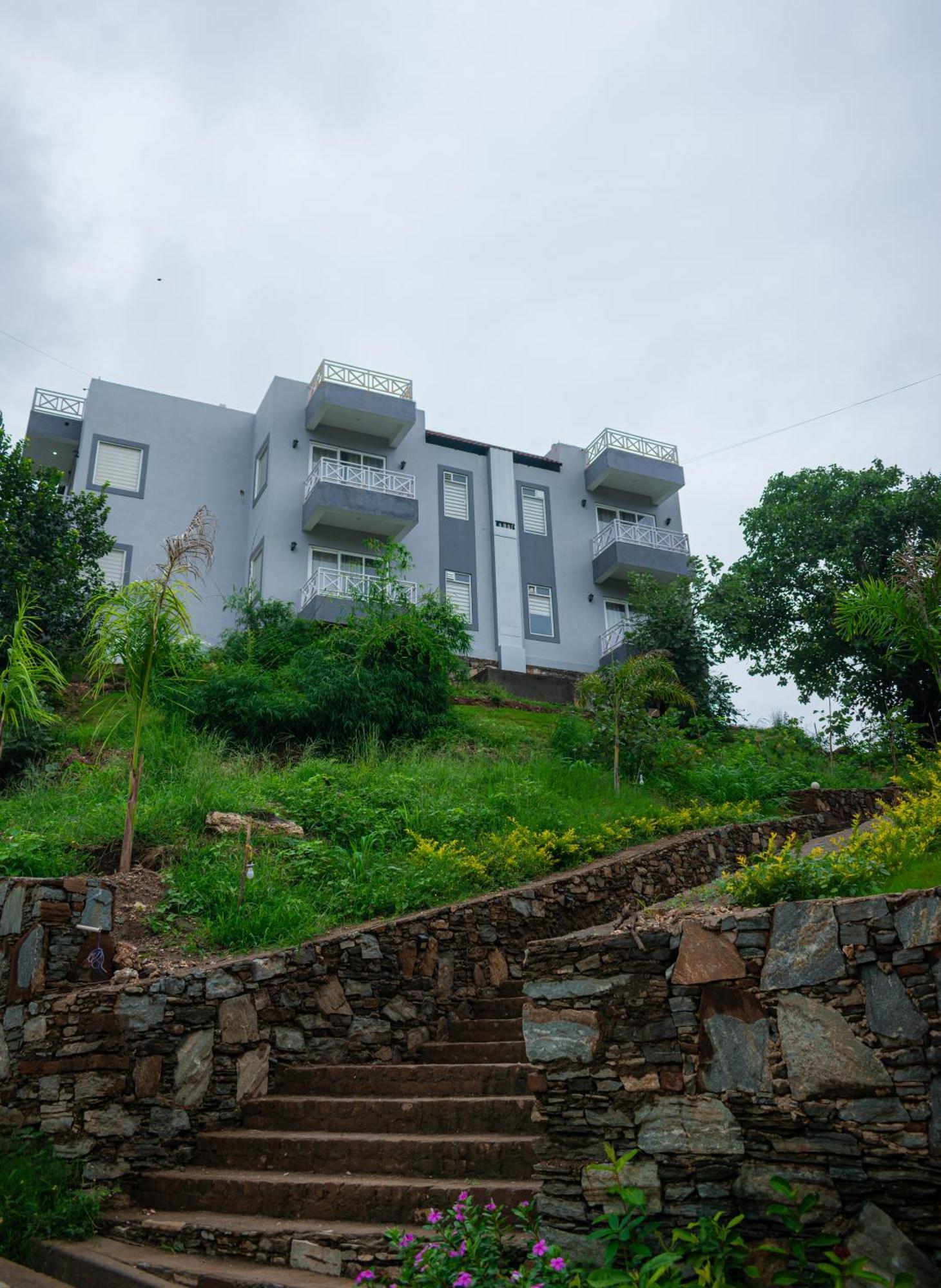 The Sky Imperial Pavoreal Jungle Resort Kumbhalgarh Esterno foto