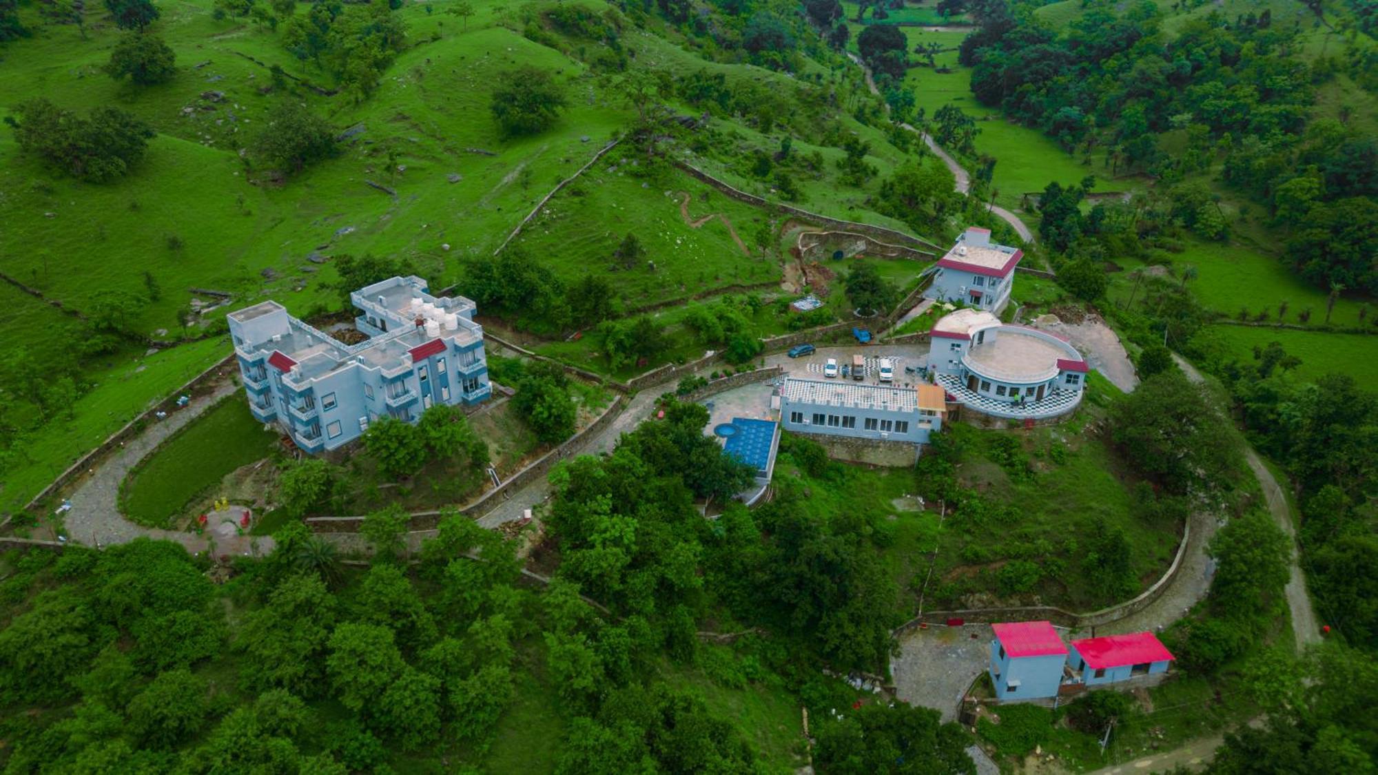 The Sky Imperial Pavoreal Jungle Resort Kumbhalgarh Esterno foto